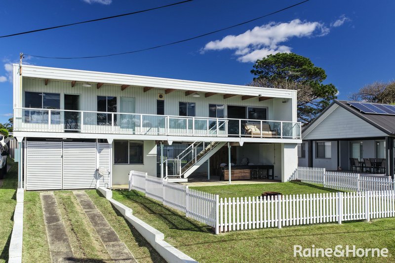 Photo - 7 Seaside Parade, Dolphin Point NSW 2539 - Image 2