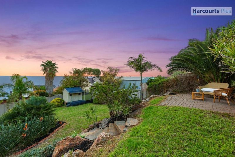 7 Seaview Avenue, Hallett Cove SA 5158