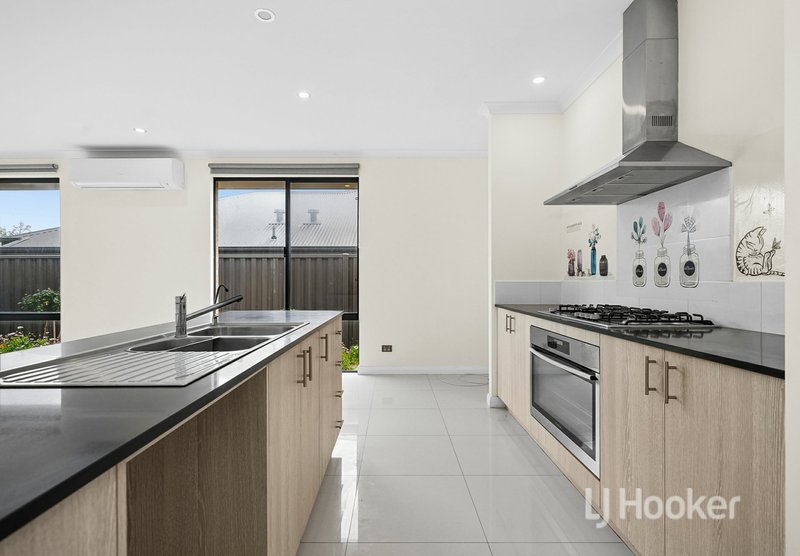 Photo - 7 Seddon Parade, Alkimos WA 6038 - Image 1