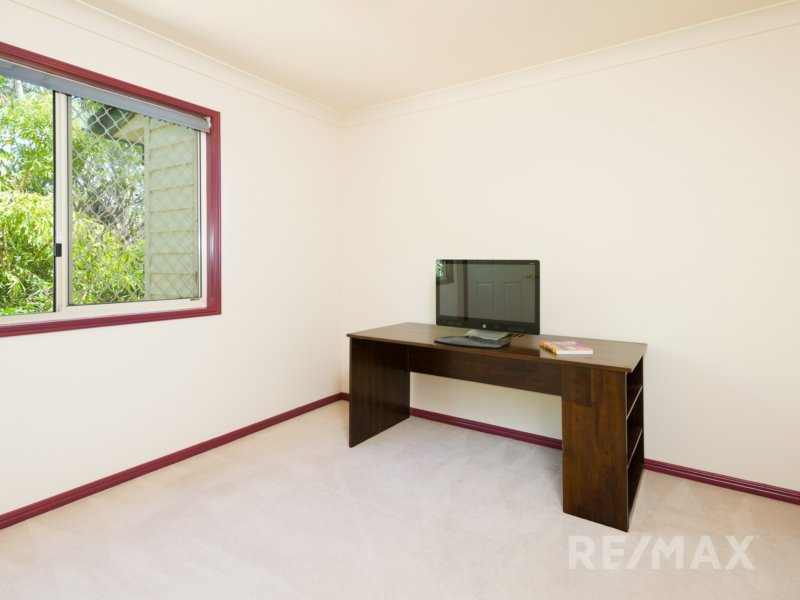 Photo - 7 Sefton Place, Robina QLD 4226 - Image 12