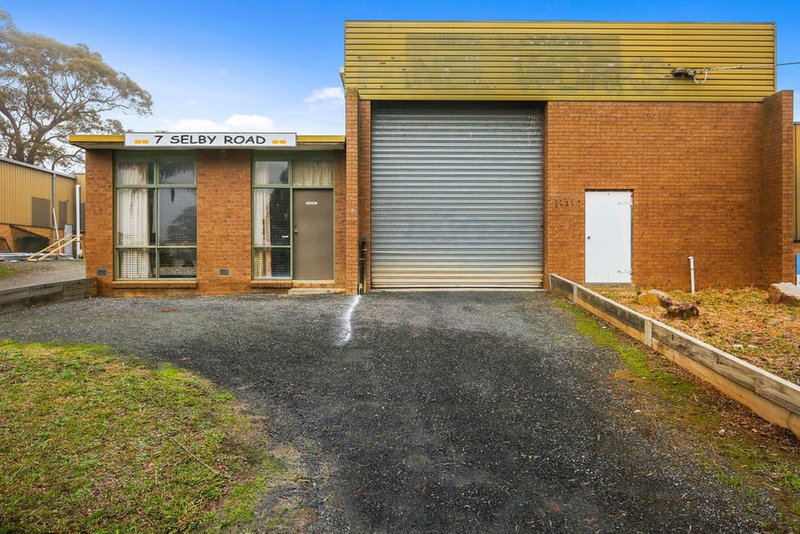 Photo - 7 Selby Road, Woori Yallock VIC 3139 - Image 2