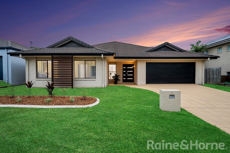 7 Senior Close, North Lakes QLD 4509