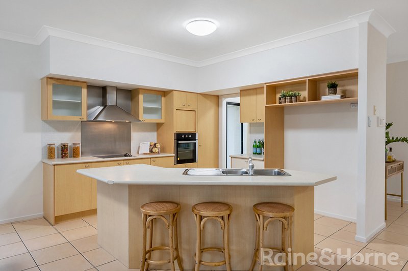 Photo - 7 Senior Close, North Lakes QLD 4509 - Image 10