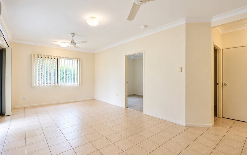 Photo - 7 Serrata Court, Kirwan QLD 4817 - Image 2