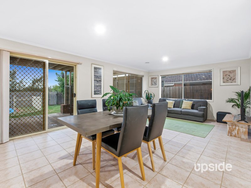 Photo - 7 Settlers Way, Frankston South VIC 3199 - Image 6