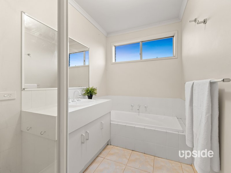 Photo - 7 Settlers Way, Frankston South VIC 3199 - Image 13