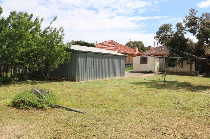 Photo - 7 Seventh Avenue, Woodville Gardens SA 5012 - Image 3