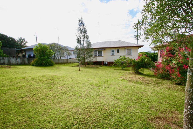 Photo - 7 Sexton Hill Drive, Banora Point NSW 2486 - Image 15