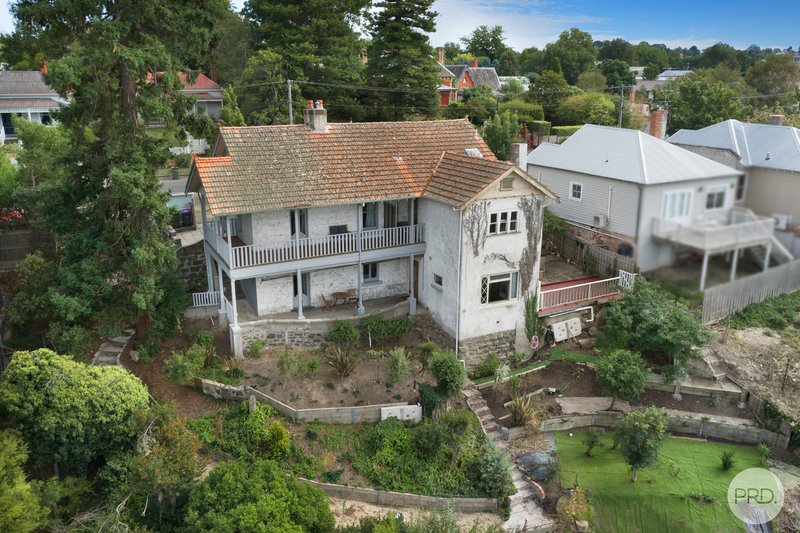 Photo - 7 Seymour Crescent, Soldiers Hill VIC 3350 - Image 1