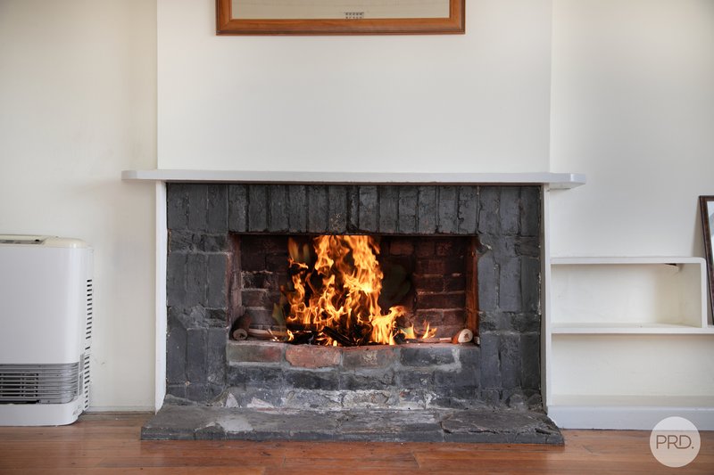 Photo - 7 Seymour Crescent, Soldiers Hill VIC 3350 - Image 7