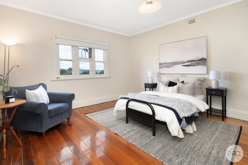 Photo - 7 Seymour Crescent, Soldiers Hill VIC 3350 - Image 14