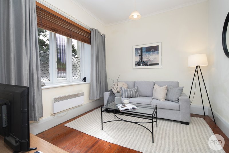 Photo - 7 Seymour Crescent, Soldiers Hill VIC 3350 - Image 21