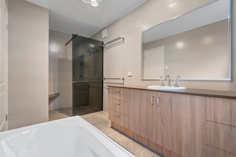 Photo - 7 Shae Place, Bahrs Scrub QLD 4207 - Image 18