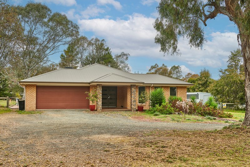 7 Shakespere Street, Heathcote VIC 3523