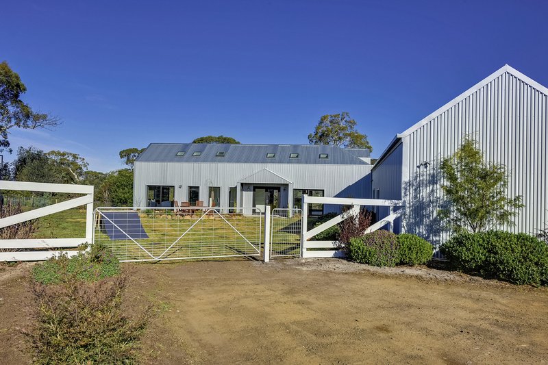 Photo - 7 Shamrock Court, Carlton TAS 7173 - Image 2