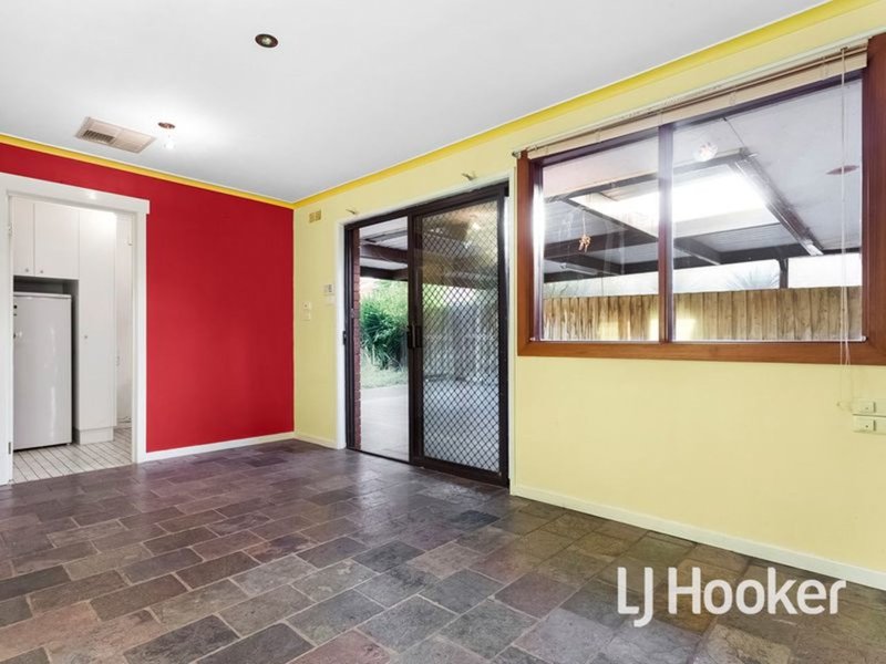 Photo - 7 Shane Avenue, Seabrook VIC 3028 - Image 8