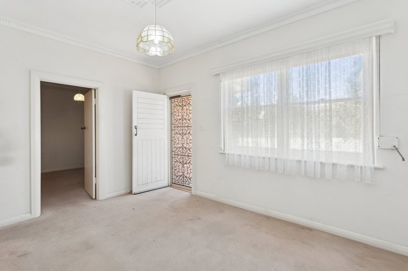 Photo - 7 Shannon Street, Fulham Gardens SA 5024 - Image 7