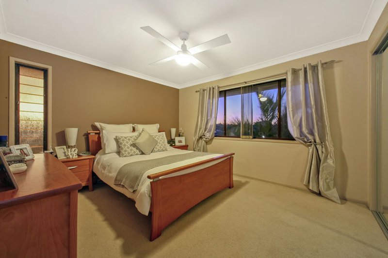 Photo - 7 Sharif Street, Mcdowall QLD 4053 - Image 8