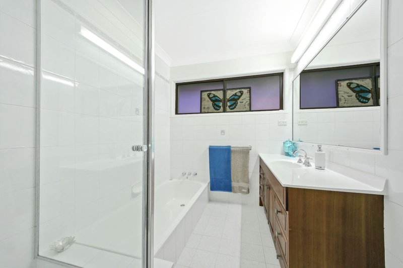 Photo - 7 Sharif Street, Mcdowall QLD 4053 - Image 9