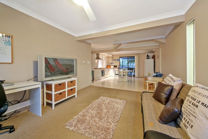 Photo - 7 Sharif Street, Mcdowall QLD 4053 - Image 11