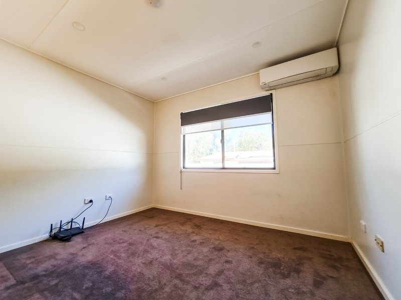 Photo - 7 Shaw Crescent, Mount Isa QLD 4825 - Image 10