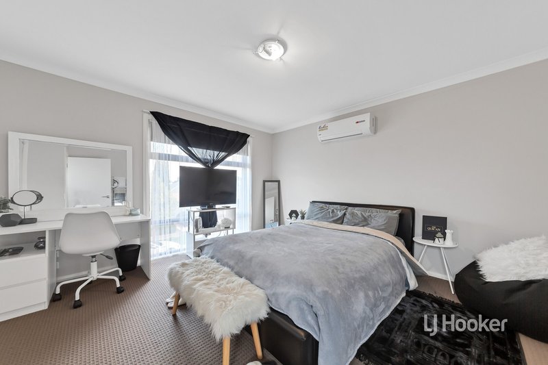 Photo - 7 Sheales Way, Epping VIC 3076 - Image 7