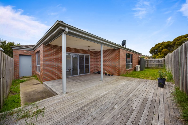 Photo - 7 Sheehan Court, Ballarat East VIC 3350 - Image 8