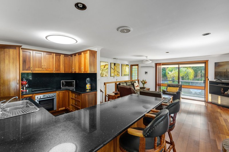 Photo - 7 Sheridan Crescent, Stanwell Park NSW 2508 - Image 6