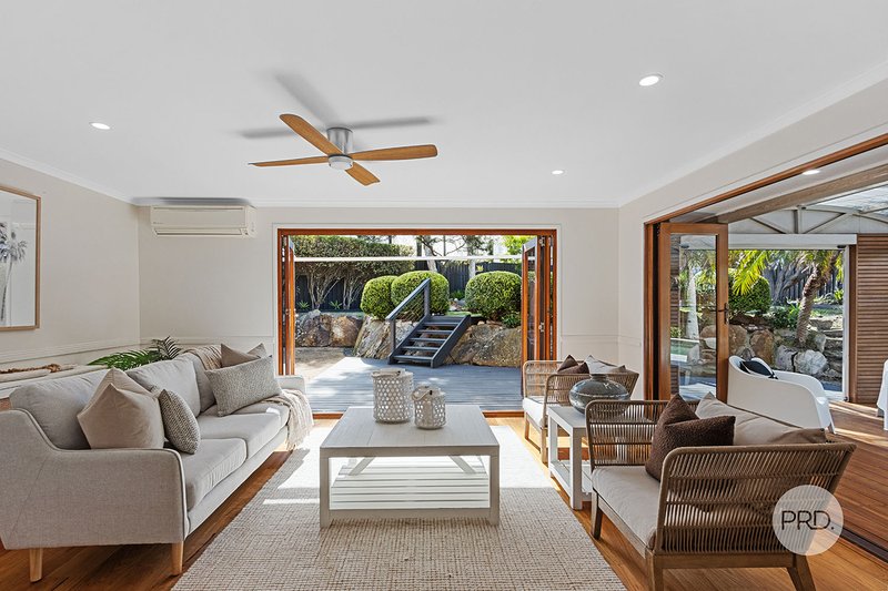 Photo - 7 Shore Close, Illawong NSW 2234 - Image 6