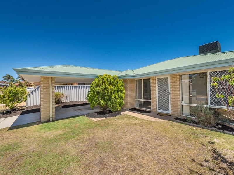 Photo - 7 Shortridge Way, Quinns Rocks WA 6030 - Image 2