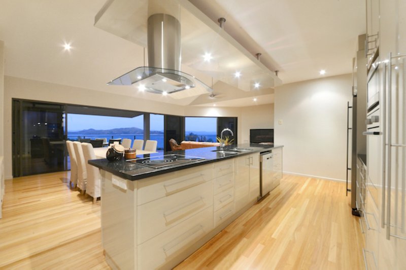 Photo - 7 Shutehaven Close, Shute Harbour QLD 4802 - Image 5