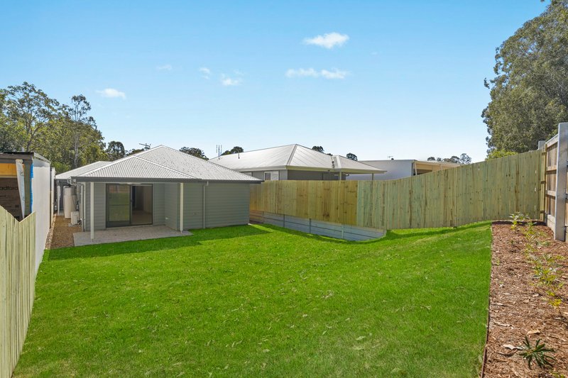Photo - 7 Silkyoak Drive, Morayfield QLD 4506 - Image 11