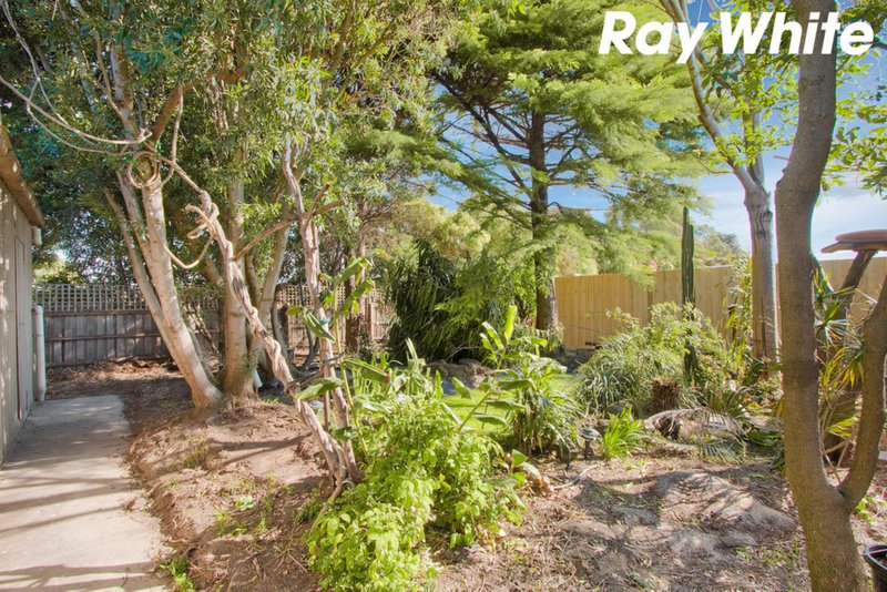 Photo - 7 Simon Drive, Pakenham VIC 3810 - Image 12