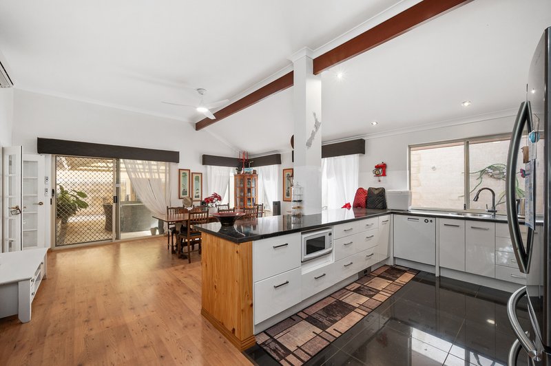 Photo - 7 Sinclair Close, Bunbury WA 6230 - Image 12