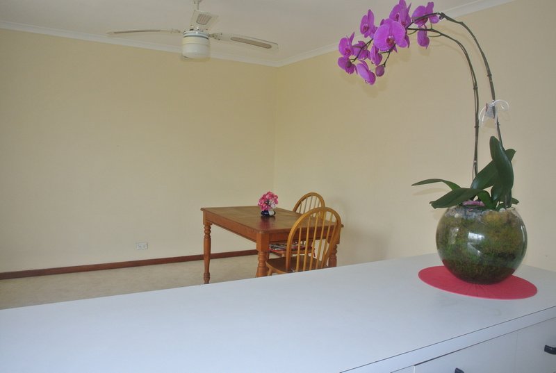 Photo - 7 Sirene Cres , Deception Bay QLD 4508 - Image 6