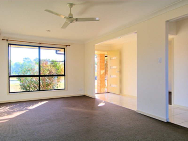 Photo - 7 Sirenia Drive, Burrum Heads QLD 4659 - Image 3