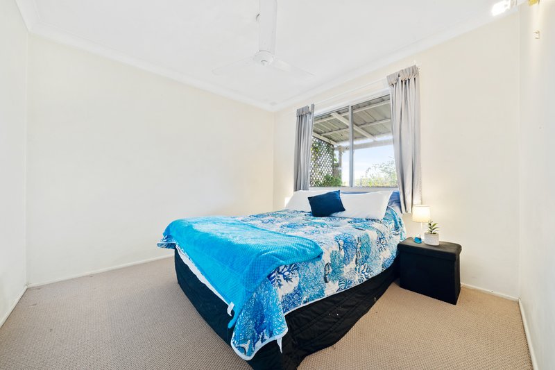 Photo - 7 Sirus Street, Eagleby QLD 4207 - Image 8