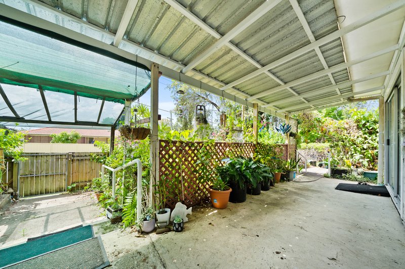 Photo - 7 Sirus Street, Eagleby QLD 4207 - Image 12