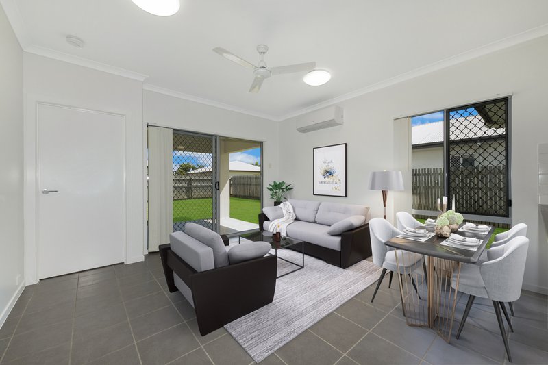 Photo - 7 Skardon Place, Kelso QLD 4815 - Image 2