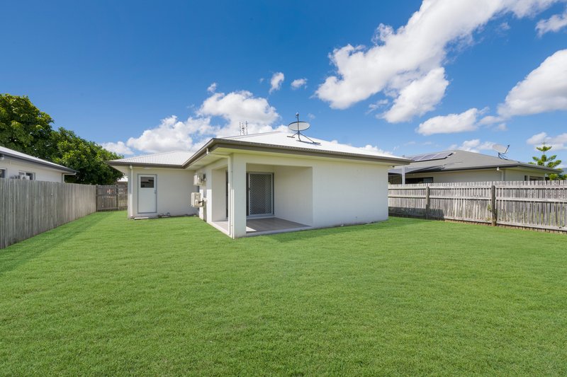 Photo - 7 Skardon Place, Kelso QLD 4815 - Image 6