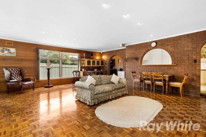 Photo - 7 Skene Street, Burwood East VIC 3151 - Image 2