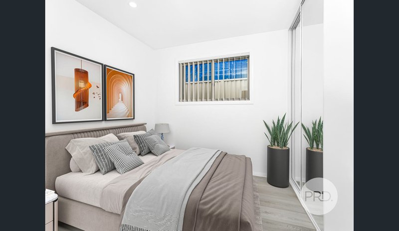 Photo - 7 Skyline Street, Menangle Park NSW 2563 - Image 4