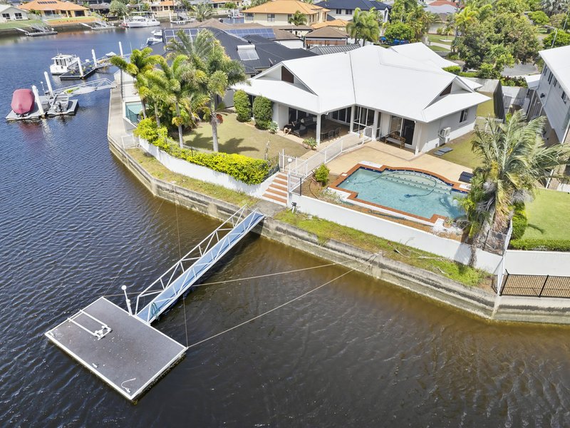 Photo - 7 Skysail Court, Banksia Beach QLD 4507 - Image 18