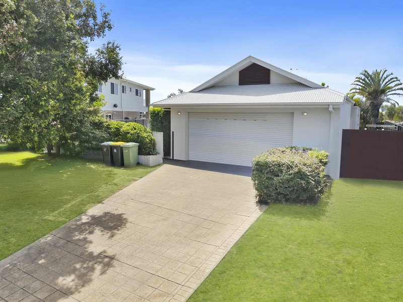 Photo - 7 Skysail Court, Banksia Beach QLD 4507 - Image 23