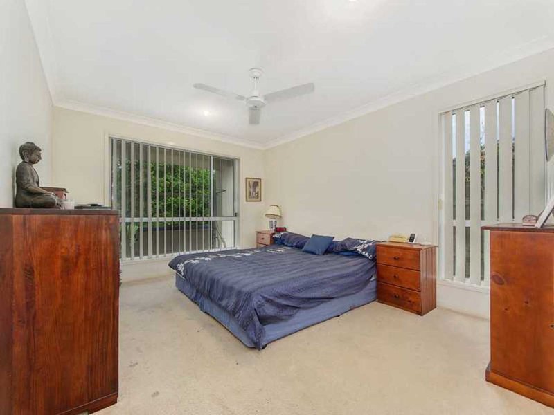 Photo - 7 Solitaire Place, Robina QLD 4226 - Image 5