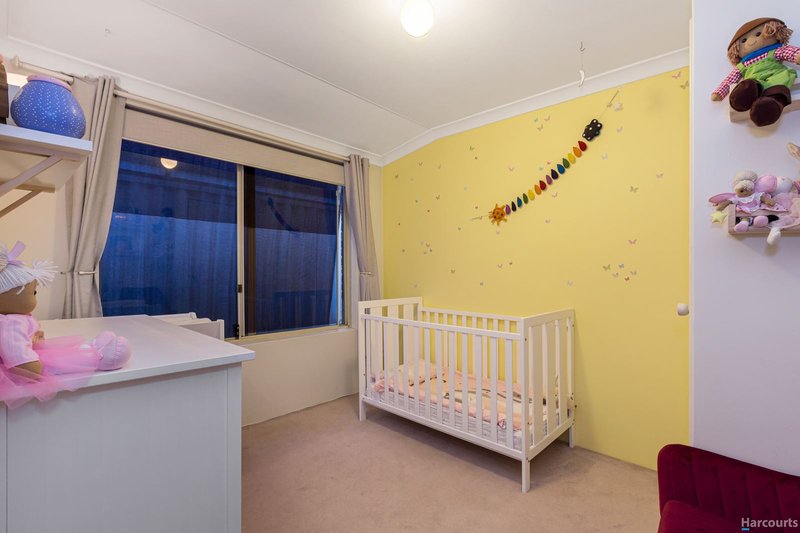 Photo - 7 Sorata Place, Currambine WA 6028 - Image 17