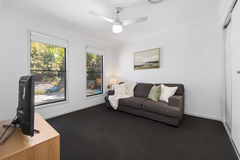 Photo - 7 Sovereign Drive, Deebing Heights QLD 4306 - Image 10