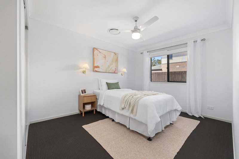 Photo - 7 Sovereign Drive, Deebing Heights QLD 4306 - Image 16