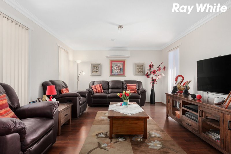 Photo - 7 Spencer Place, Pakenham VIC 3810 - Image 3