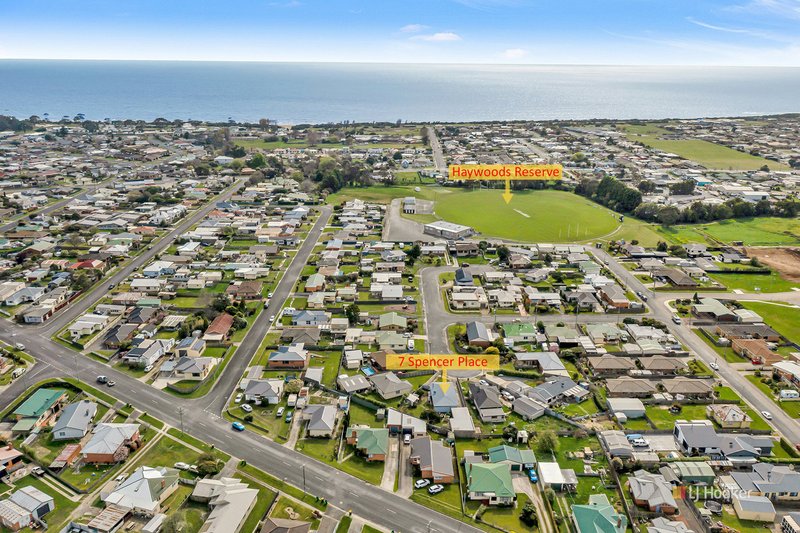 Photo - 7 Spencer Place, Ulverstone TAS 7315 - Image 12